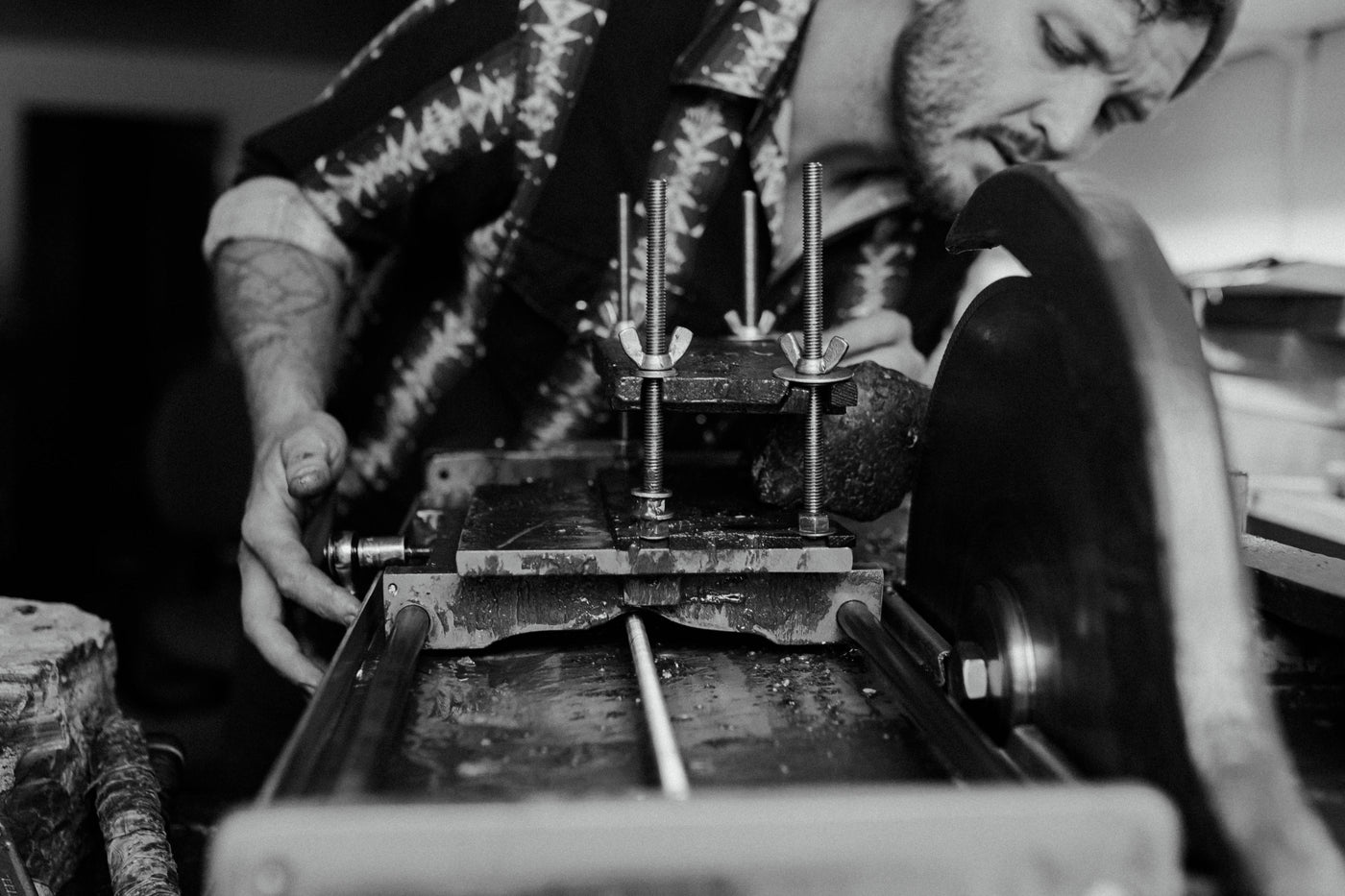 man hand making a bolo tie